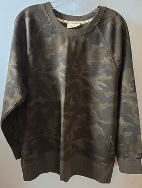 Style & Co. Women's Olive Camo Crewneck Sweatshirt